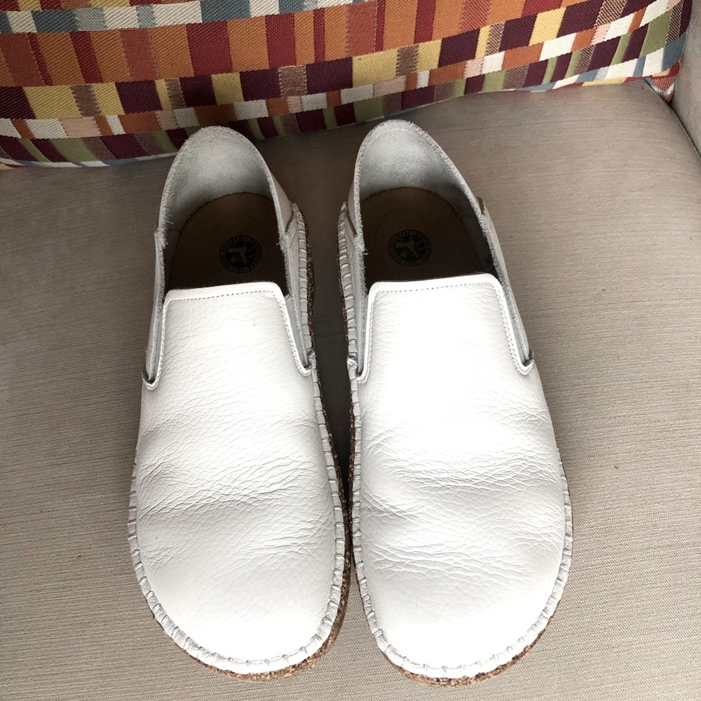 Birkenstock Women’s size 38 Callan pebbled leather slip ons